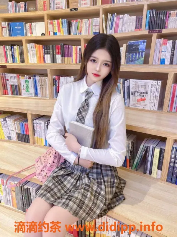 深圳楼凤-宝安小糖糖，视频验证，1000元首次体验