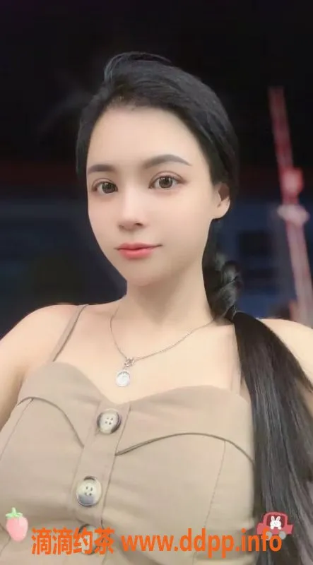 广州楼凤资源信息,广州黄埔灵儿，21岁 162cm，价格500起