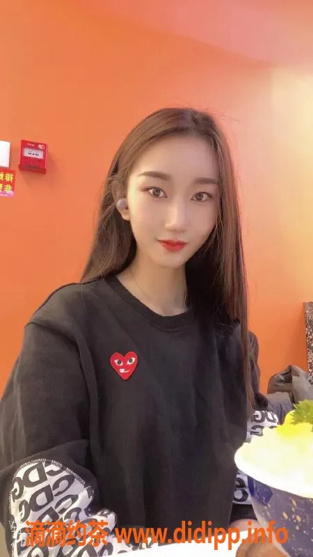 上海楼凤资源信息,如画-闵行长宁165cm，47kg，1000元陪游