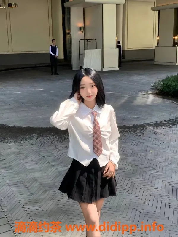 深圳楼凤-罗湖玖儿，900p超值服务，体验不一样的魅力