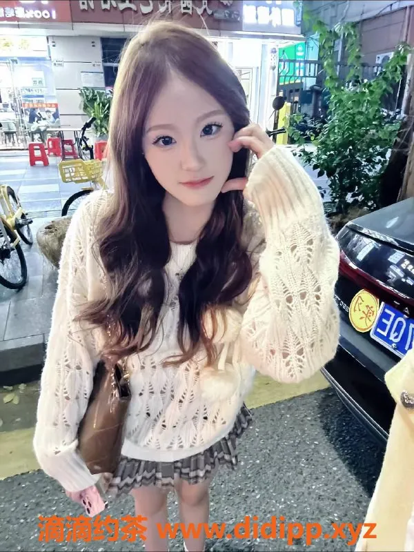 深圳楼凤-福田灵灵，1000p，1800pp，陪你一起放松