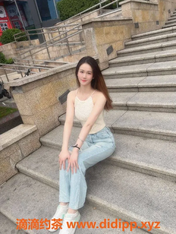 深圳楼凤-龙岗高馨，视频验证美女，单次988元