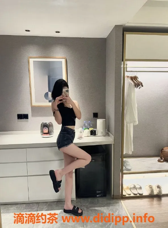 深圳楼凤-深圳宝安曼塔，170长腿，900元约会