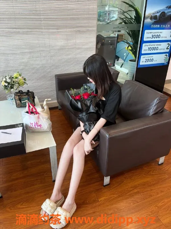 上海楼凤-普陀李李福利拍卖，限时1000P抢名额！