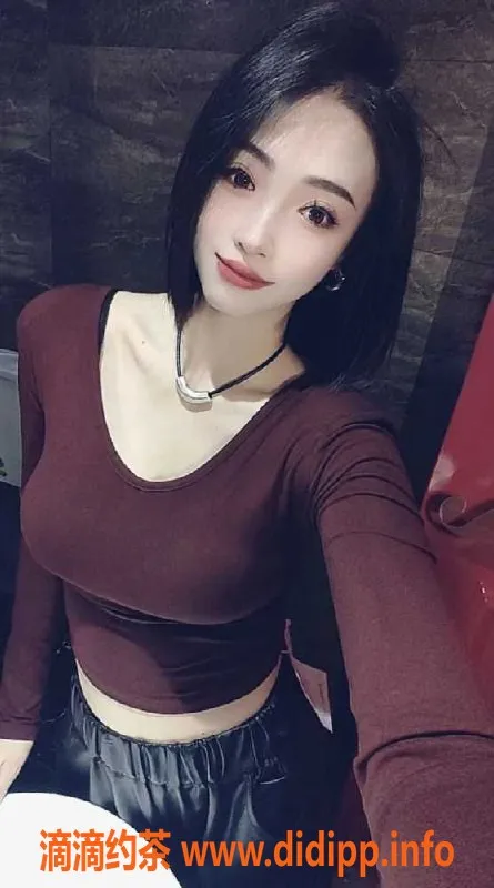 广州楼凤资源信息,广州天河高端气质兰兰，身高165，25岁