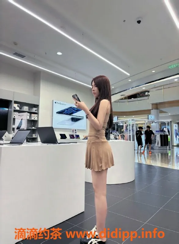 深圳楼凤-深圳南山韩亿亿，25岁168c 850元起