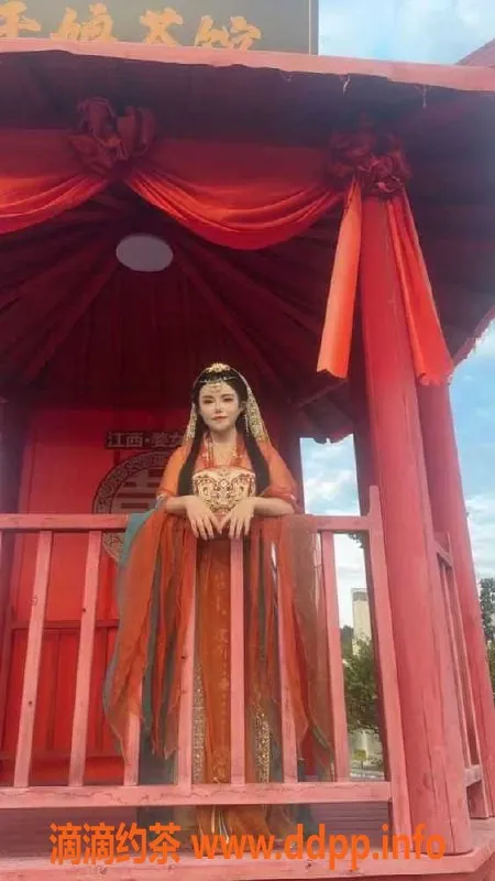 广州楼凤-番禺可咸可甜七七，24岁36D服务好