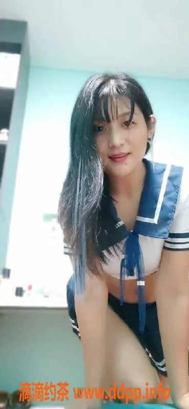 深圳楼凤-龙岗小野猫，27岁165cm性感服务，400元超值体验！