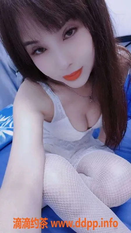 深圳楼凤-宝安灵灵：25岁163cm大奶妹 仅300元起