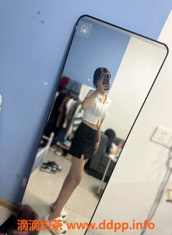 深圳楼凤-龙华依然，亲密体验，包夜只需XXX