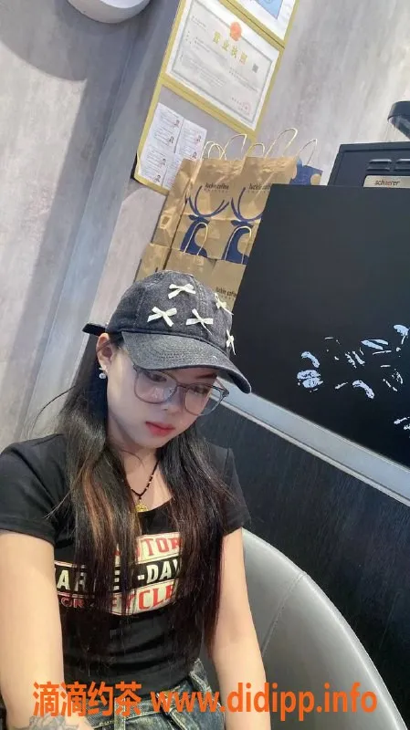 深圳楼凤资源信息,南山依依 1000元/1次 真实视频验证