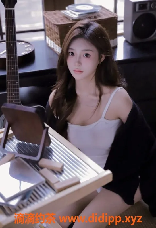 上海楼凤资源信息,普陀小迪迪，163身高44重，1600起步