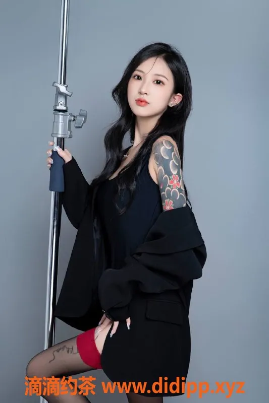 杭州上门服务-高颜值小财酱，18岁纯舞蹈生特别光临