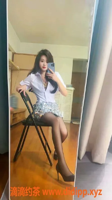 广州楼凤-海珠小灵儿 165cm 55kg 36C 24岁性感服务