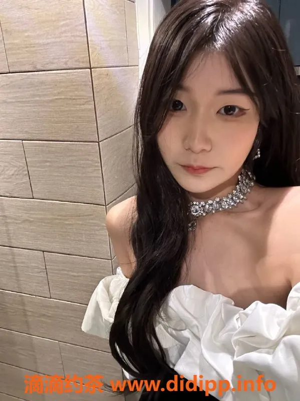 深圳楼凤资源信息,172cm龙华可可，1200P体验超值服务