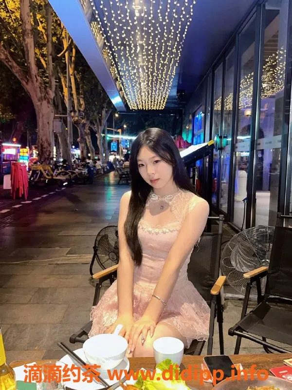 武汉楼凤-洪山骄骄，性感尤物，水费亲民