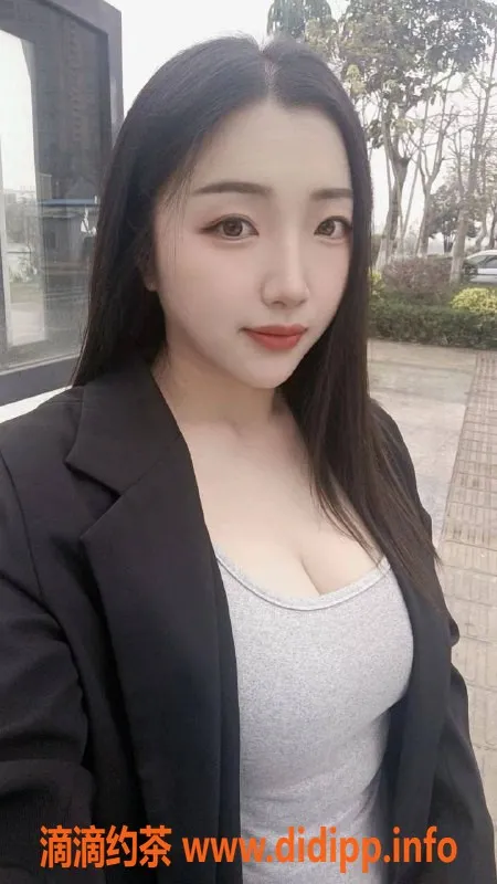 广州楼凤-金沙洲少妇小乔，600元独特体验