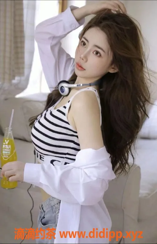 深圳楼凤资源信息,深圳南山想想，23岁165cm，C罩杯，1400元起