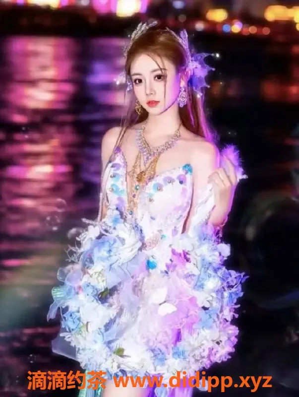 上海楼凤-普陀金小涵，原价1300P特惠1100P！