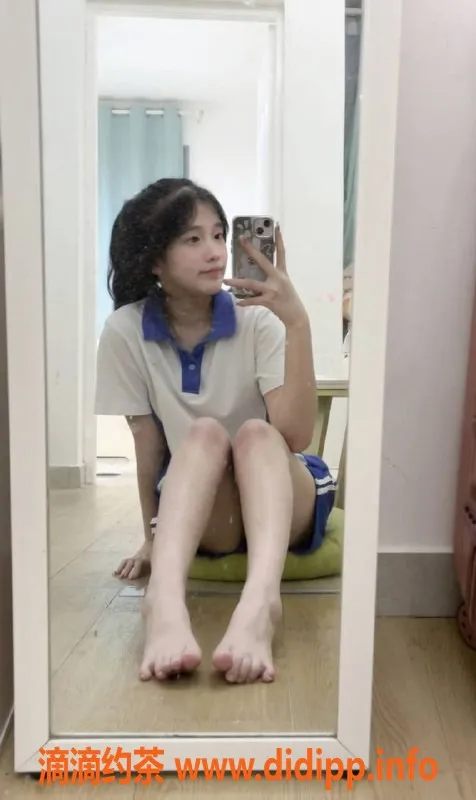 深圳楼凤-福田恬恬 165cm B罩杯 1200P起服务