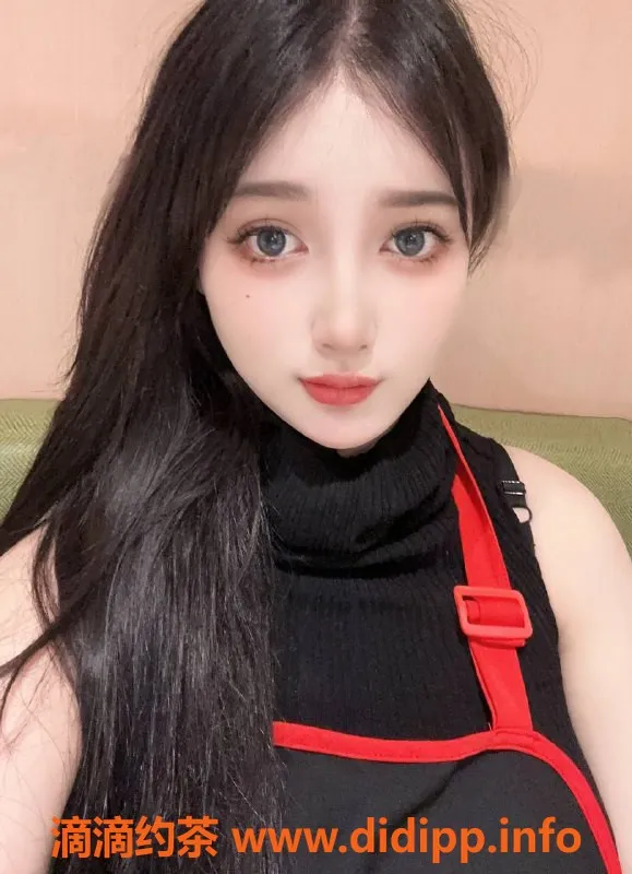 杭州楼凤-上城区小肥羊 20岁168cm 65kg 丰满型双飞体验