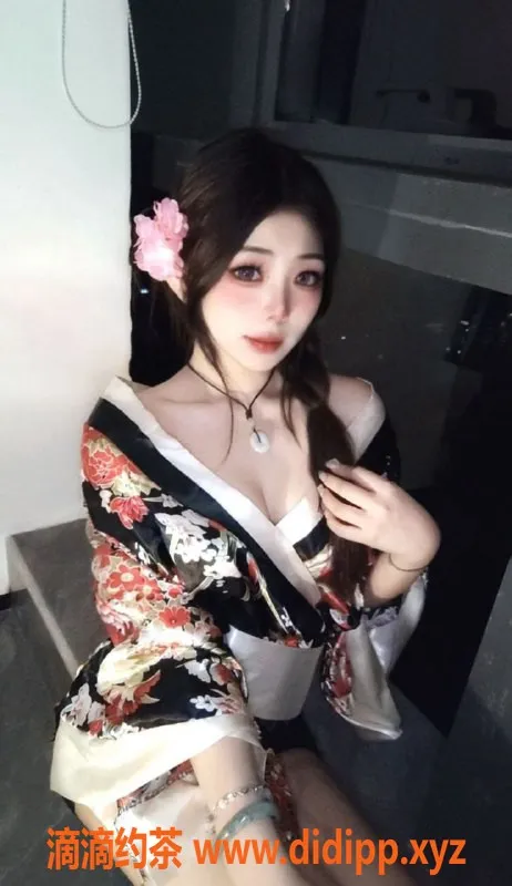 福州女仆店资源信息,【福州王子塔】04-06学生妹，658元/小时超值体验