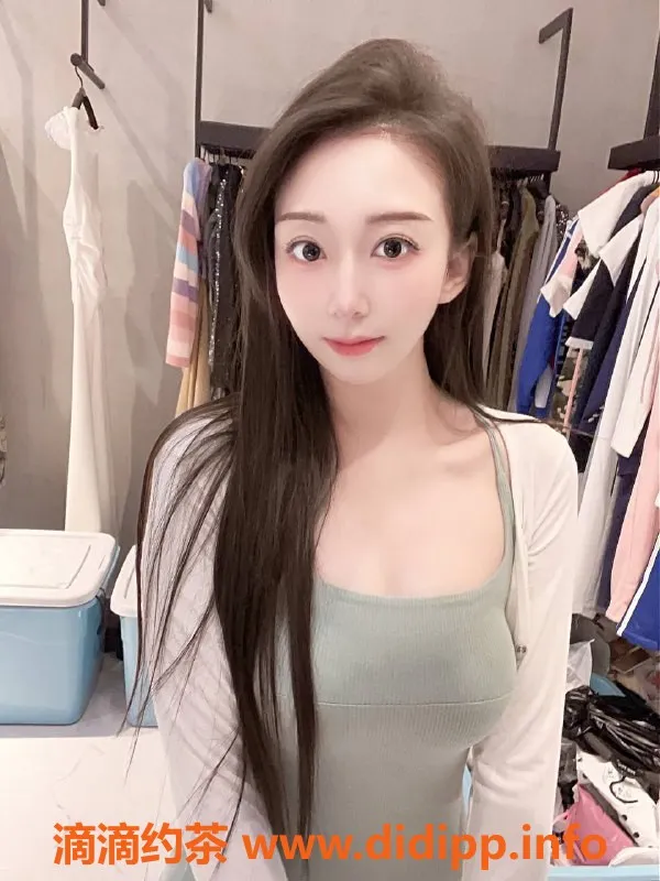 深圳楼凤资源信息,西丽白晶晶热情服务，让你体验不一样的魅力