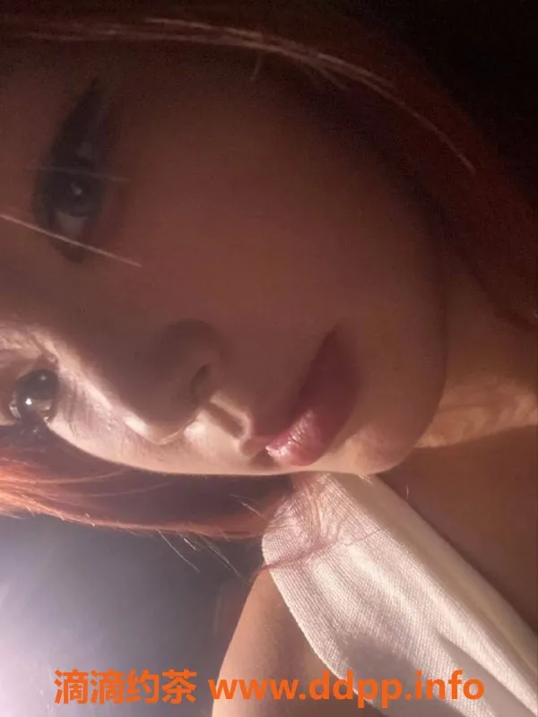 深圳楼凤-南山嫩妹蓝欣，800元舌吻服务等你来体验