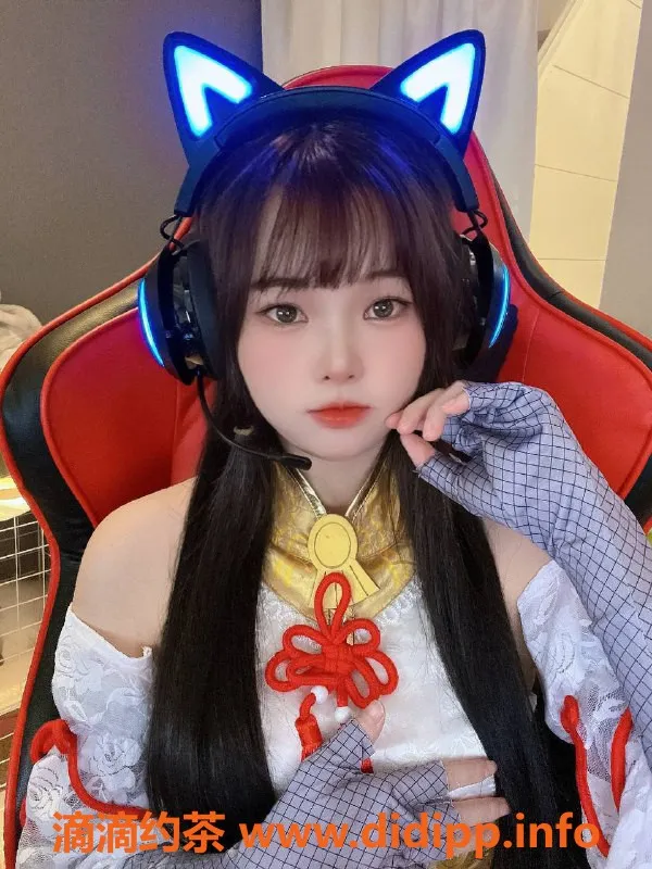 杭州楼凤-西湖区小玉，超值性感双飞体验