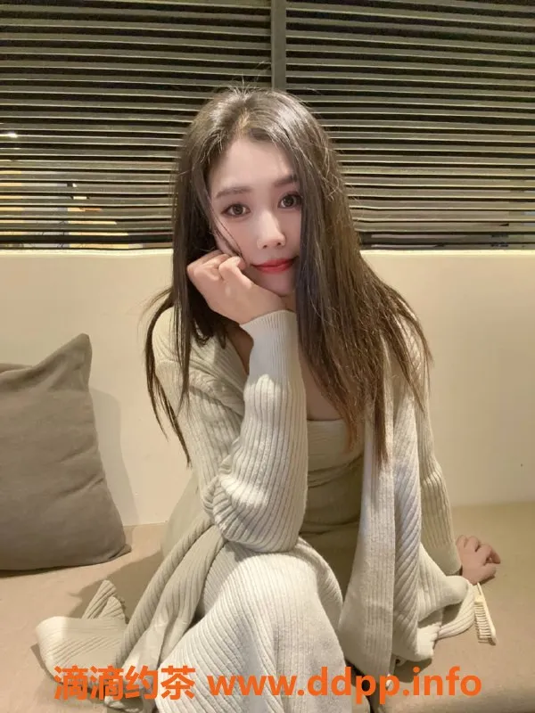 广州楼凤-天河正妹慕瑶，1000元约会，真实互动等你来！