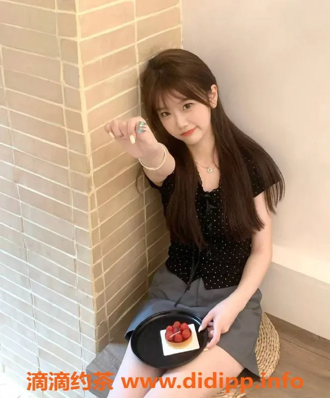 上海楼凤-静安于小静，特惠服务仅1200元起！