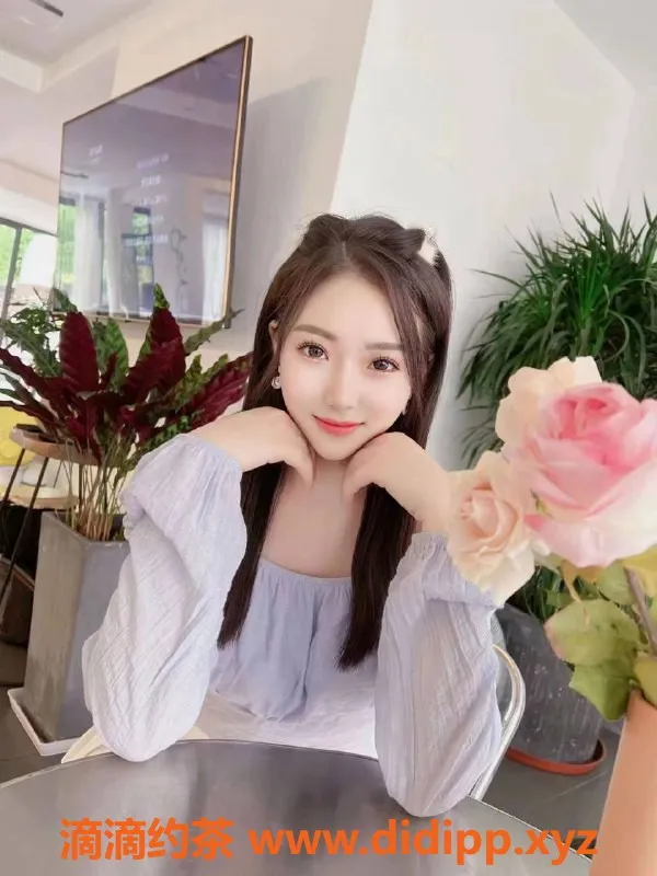 深圳楼凤-宝安风铃，专享胸推和深喉服务