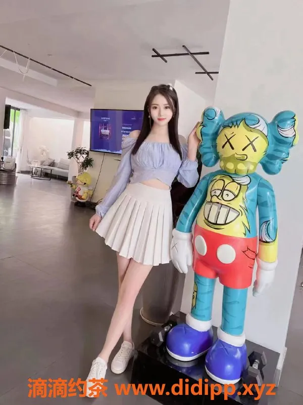 深圳楼凤资源信息,宝安风铃，专享胸推和深喉服务