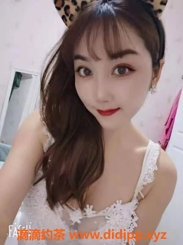 成都楼凤-成都萝莉学妹朵猫猫，超强服务6p 10pp