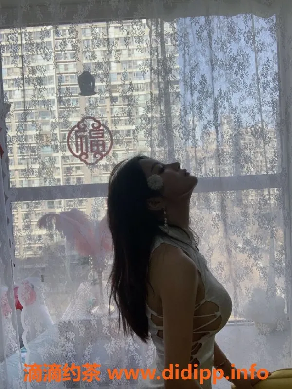 北京楼凤-双井大🐻萝莉顾李，160cm 32F，44KG