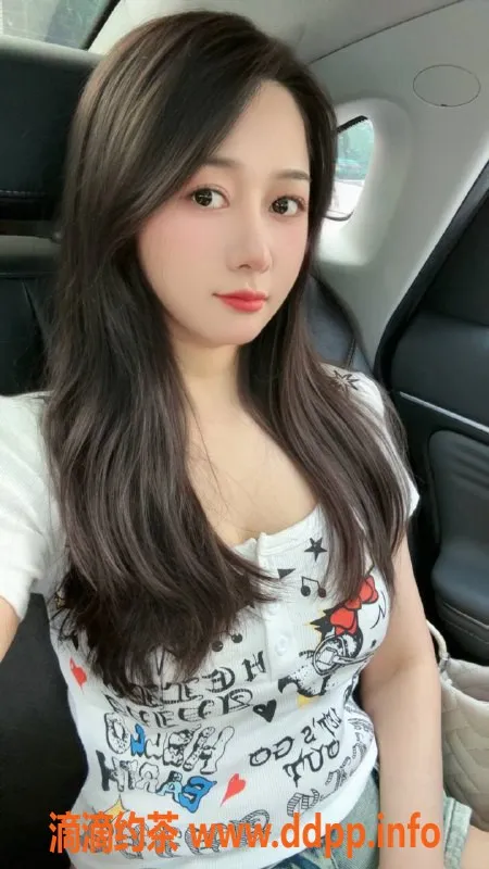 深圳楼凤-深圳南山大胸诗诗，164cm 50kg，千元档服务