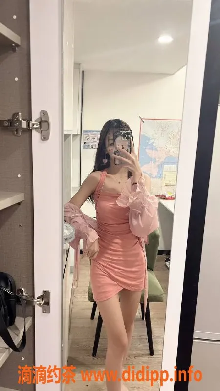 深圳楼凤-龙华依儿，1200元享优质服务