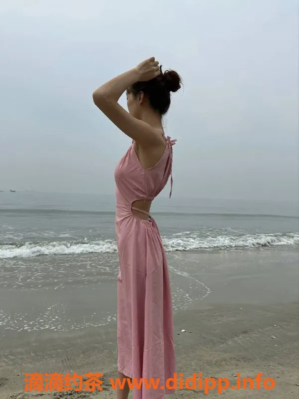 深圳楼凤-龙华依儿，1200元享优质服务