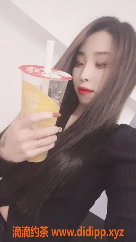 杭州楼凤资源信息,小妖晶：身材火辣，服务超棒，开放预约中！