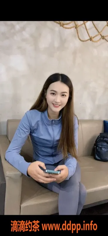 深圳楼凤-李优：深圳龙华23岁C罩杯美女，800起