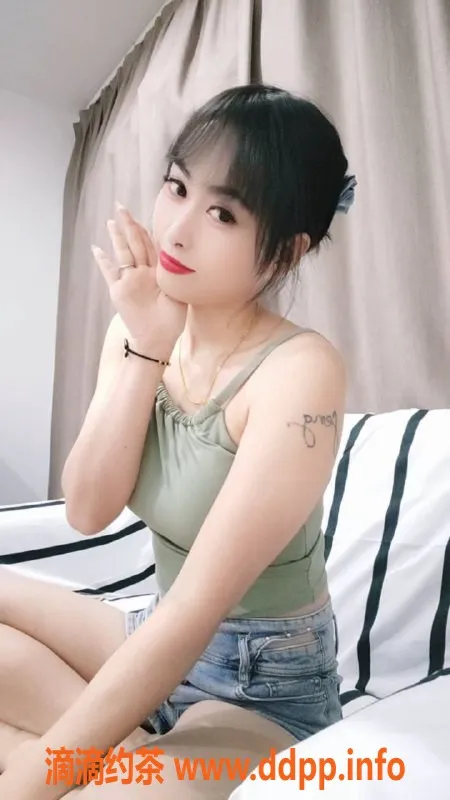 广州楼凤-番禺依依，素颜美妞，600元享受服务