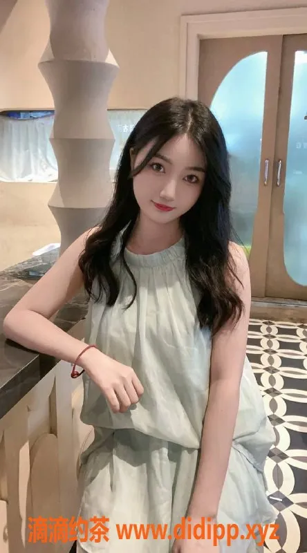 深圳楼凤-光明青青，600p陪洗服务尽享制服魅力