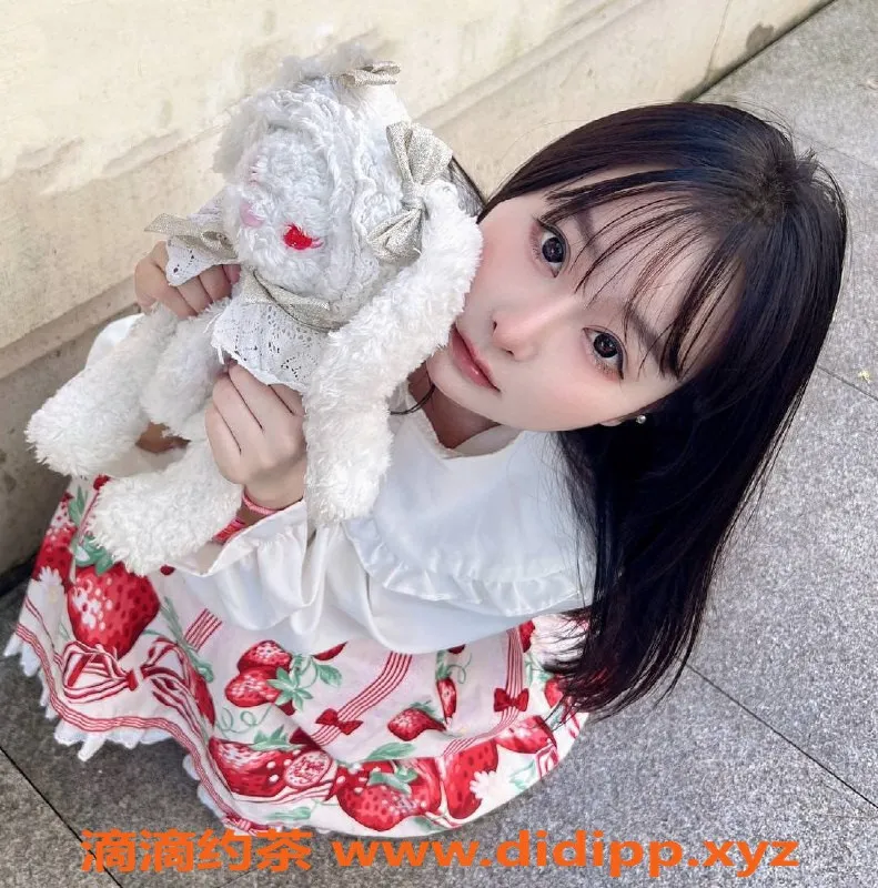 上海楼凤-松江十久樱，158cm 44kg，颜值肤白好评不断