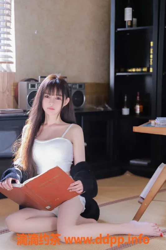 杭州楼凤-杭州上城小熊熊，165cm/D罩杯，甜美服务等你来享