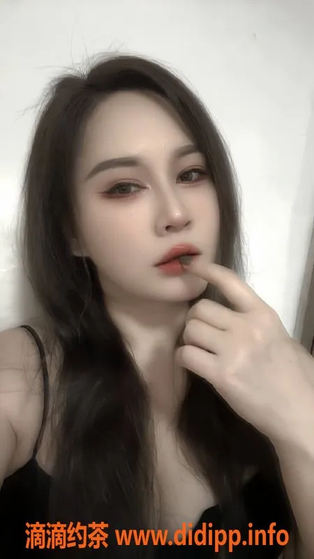 深圳楼凤-28岁沫沫，深圳福田千元以下御姐