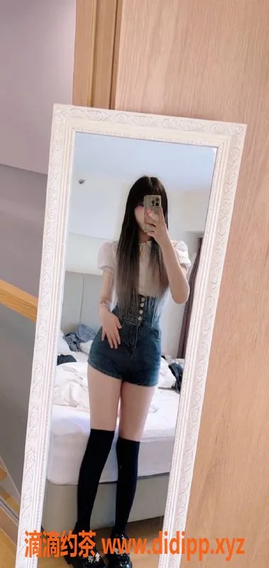 深圳楼凤-深圳福田18岁嫩妹贝贝 900元起