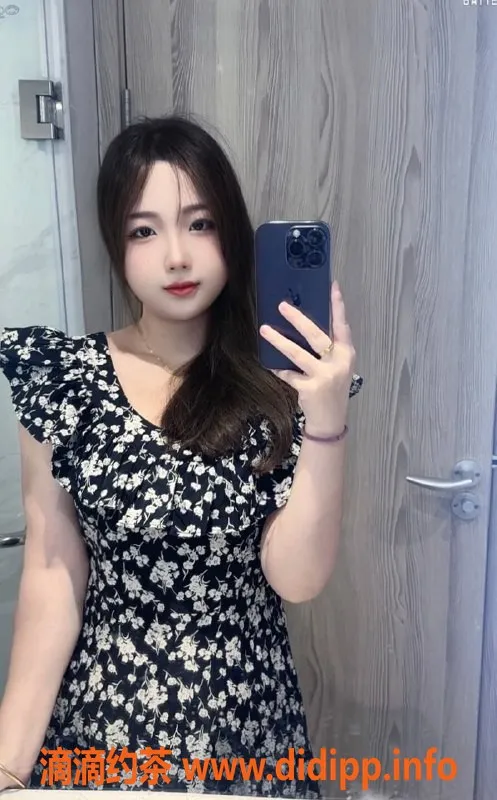 上海楼凤-小乖 - 普陀160cm, 46kg, 胸D，800元起