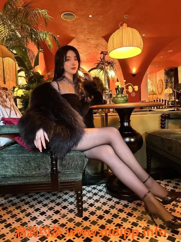 北京楼凤-朝阳十里河豚宝，纯天然粉嫩小妹