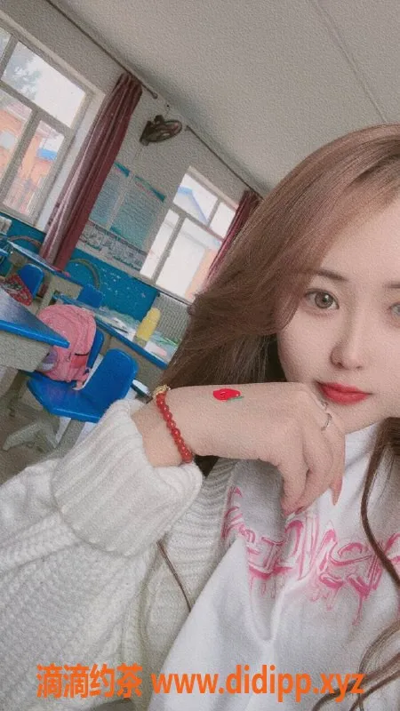 深圳楼凤-南山金璐璐，900元迷人服务等你体验