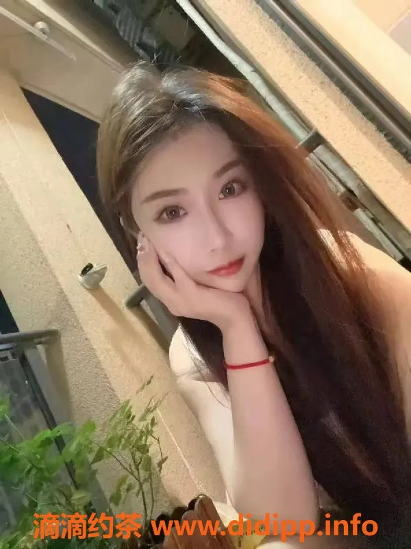 上海楼凤-普托琪琪，165身高C罩杯，800元起服务